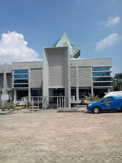 Photos of Diamond Dome of the Great Mosque Trump
