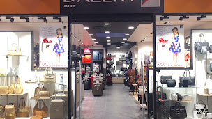 Photo n°2 de DALERY Maroquinier à Annecy (Magasin de chaussures)