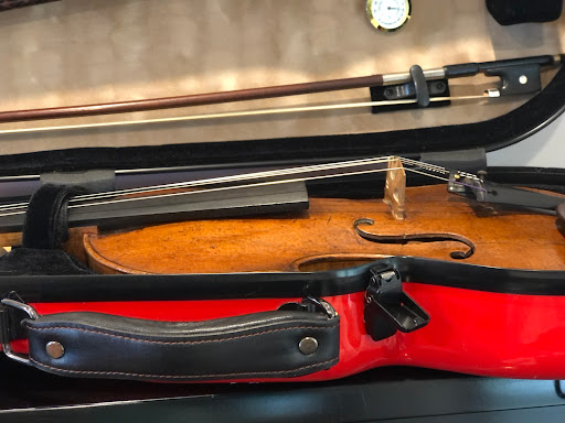 Violin Temple - Visual
