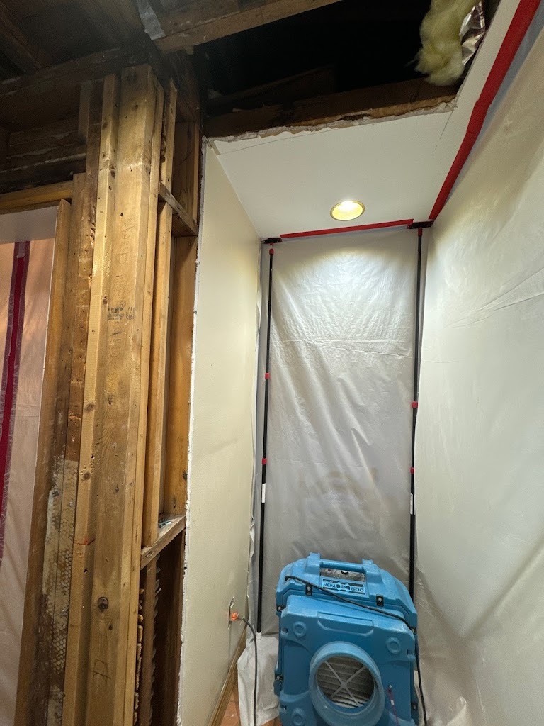 Disaster Cleanup Service Water Damage Restoration photo