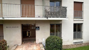 Photo n°1 de FONCIA | Agence Immobilière | Syndic de Copropriété | Promenade Mona Lisa| à Versailles (Syndicat de copropriétaires)