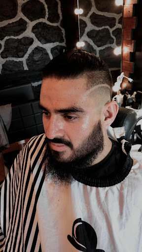 Barbería y Tradición "Amorcito Guapetón"