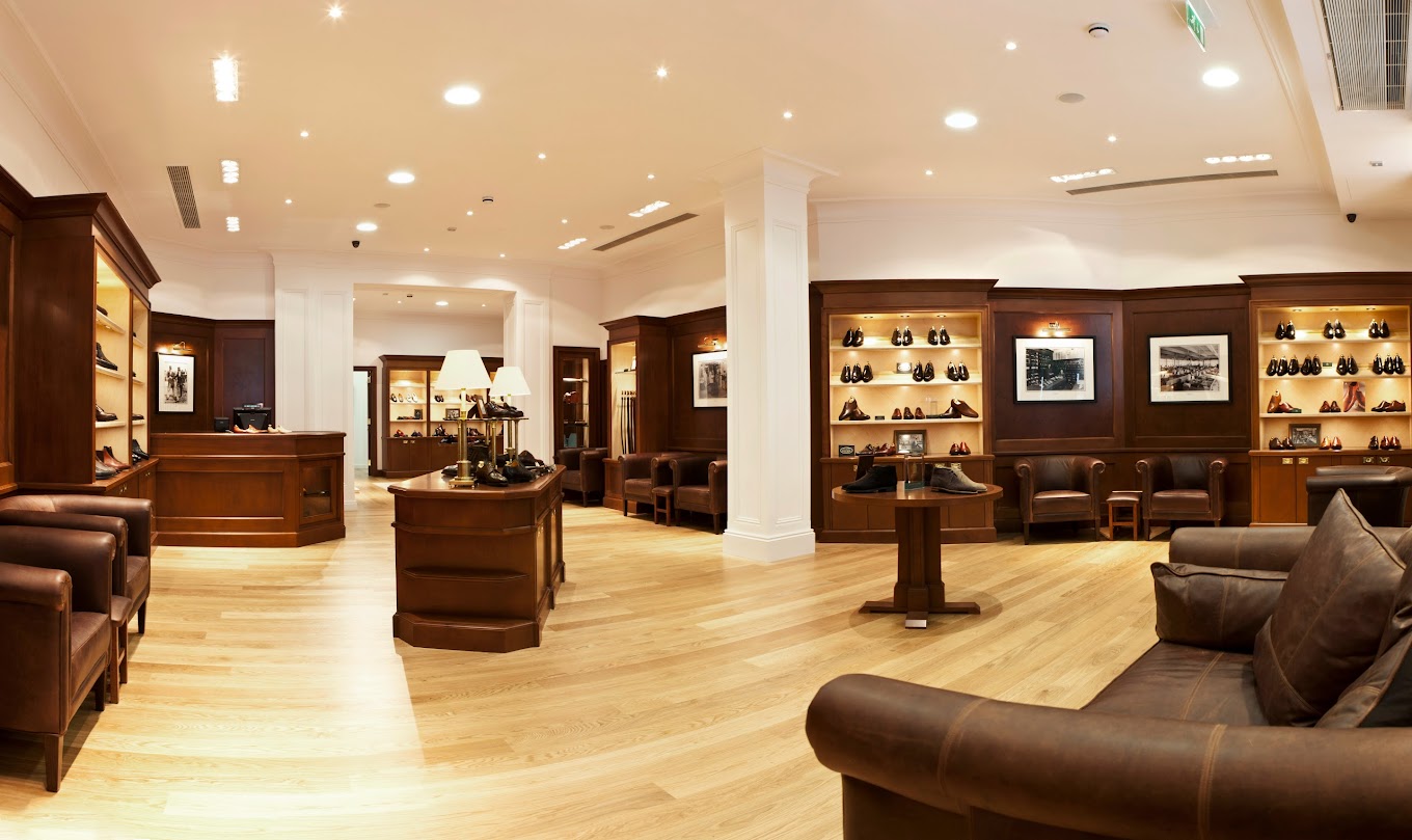 Guide to the best shoe shops on Jermyn Street. A street known for its high-end men's fashion. Find brands like John Lobb, Loake Shoemakers, Jeffrey West and more.