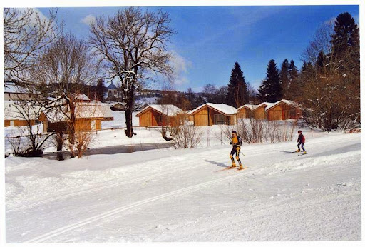 Photo de Camping et Chalets du Val de Saine à Foncine-le-Haut (39460)