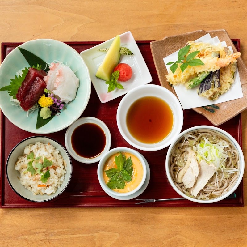 山形そばと串揚げのお店 焔蔵