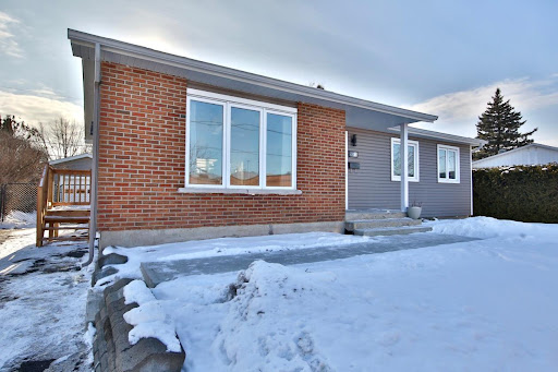 Isabel Latulippe courtier immobilier résidentiel et commercial Longueuil RE/MAX PRIVILEGE INC - Thumbnail
