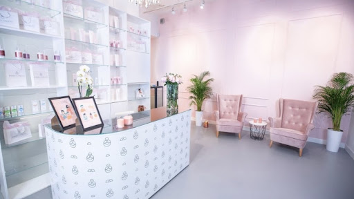 MAKIJAŻ PERMANENTNY • MEDYCYNA ESTETYCZNA • RZĘSY Estetica Studio Katarzyna Radziewicz