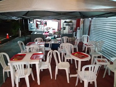 Photos of Julia Para&iacute;so Del Sabor II