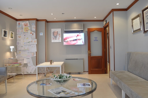 DENTALCOUCE S.L Gallery - Spain