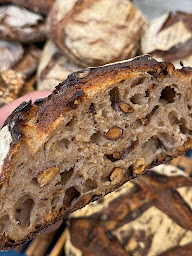 Photo n°45 de Miches et baguettes à Marseille (Boulangerie)