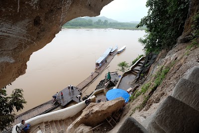 Photos of Pak Ou Caves