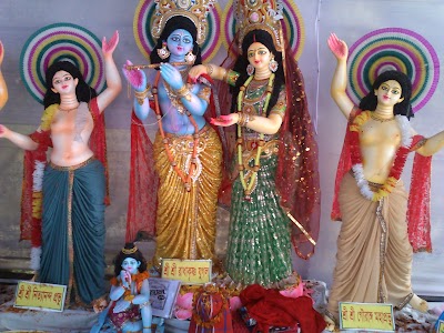 Photos of শ্রী শ্রী রাধা মাধব মন্দির