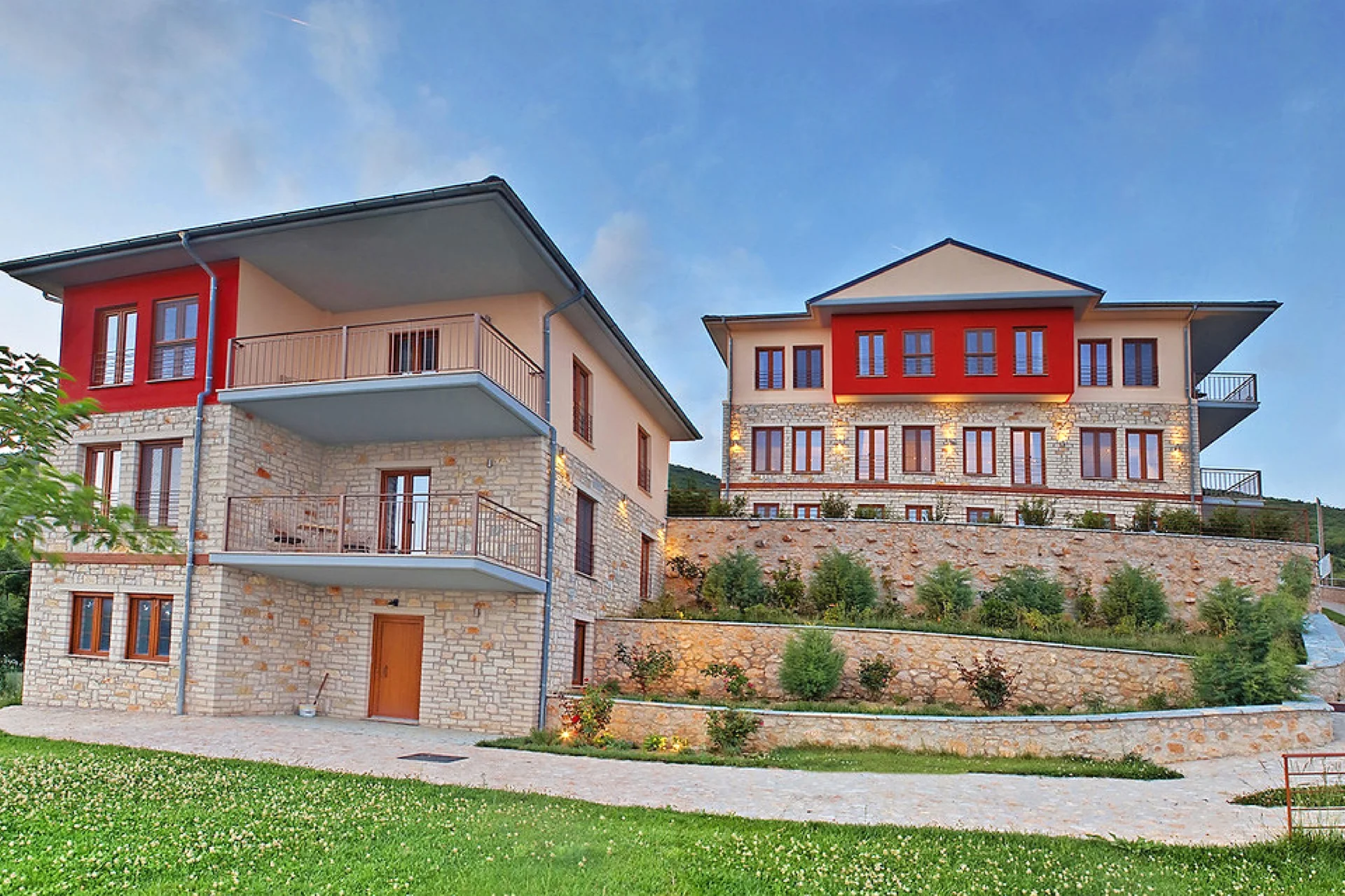 Arktos Hotel