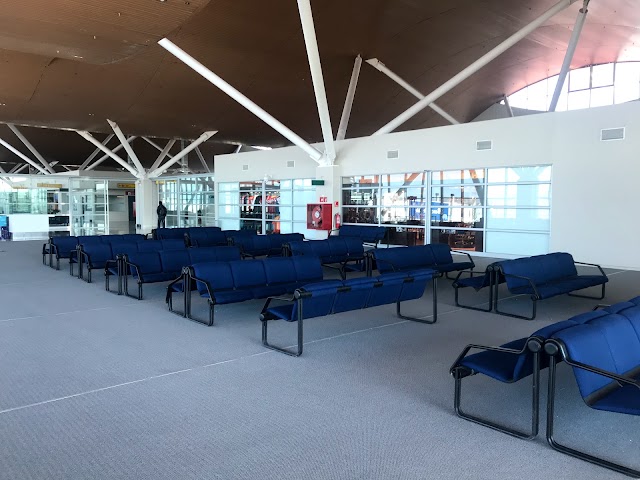 Airport El Loa