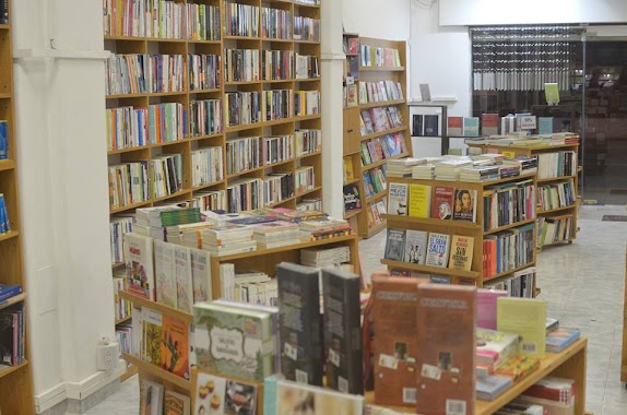 Libreria de Corrientes, Author: Angelina Micciche