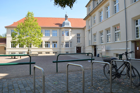 Sekundarschule August Bebel Leuna Albert-Einstein-Straße 27-31, 06237 Leuna, Deutschland