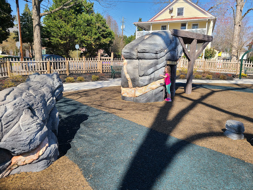 Hancock Park Playground - Thumbnail
