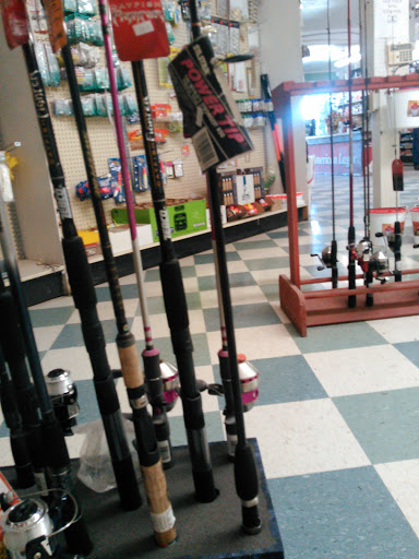 Doc's Discount Store - Visual