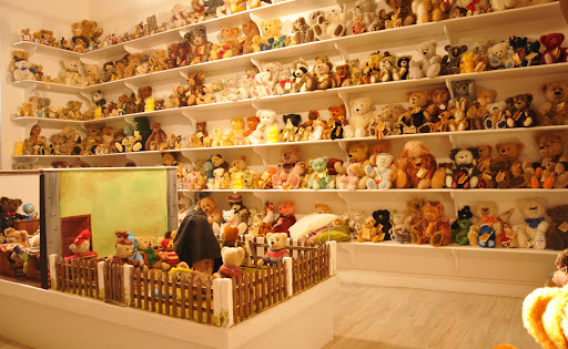 German Teddy Bear Museum - Visual