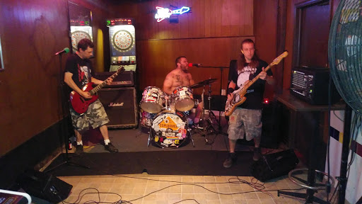 Fireside Inn Dive Bar - Thumbnail