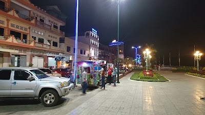 Photos of សណ្ឋាគារអាស៊ាន ខារ៉ាអូខេ ភោជនីយដ្ឋាន និង Sky Bar LBN ASIAN Hotel