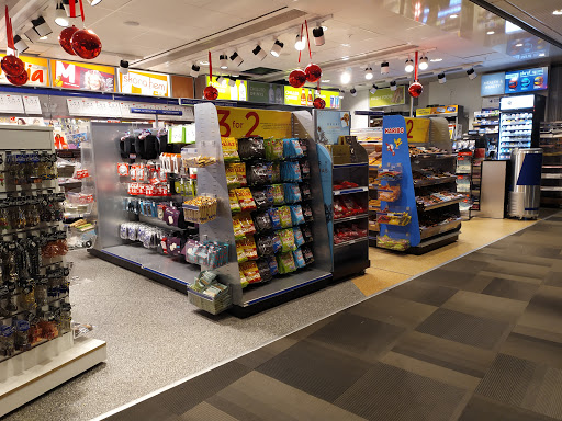 WHSmith Terminal 2