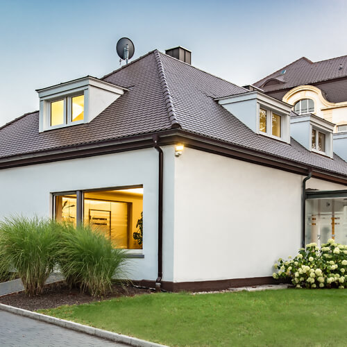 Ebner Versicherungs- und Immobilien-Makler GmbH
