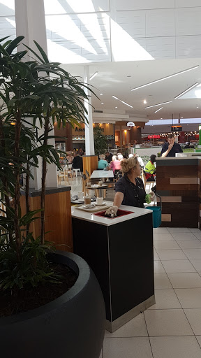 Woolworths Deer Park Gallery - Australia