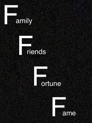 4F apparel - Visual
