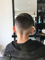 Photo n°12 de B & H coiffure à Montmagny (Barbier)