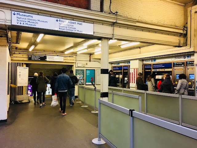 South Kensington Station