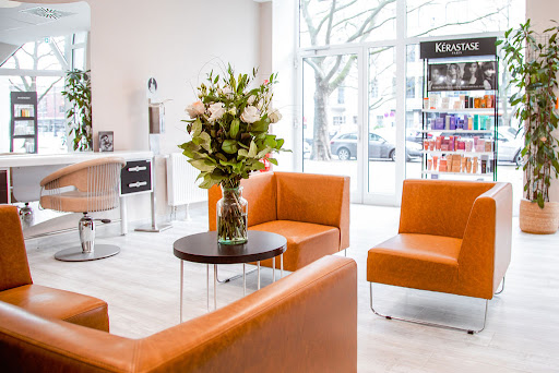 Q-Say Hairstudio - Thumbnail
