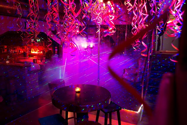 Garage Bar