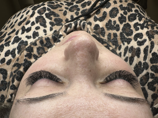 Elle B. Beauty - Thumbnail