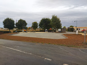 Photo n°21 de pgh17 à Saint-Cyr-du-Doret (Entreprise de terrassement)