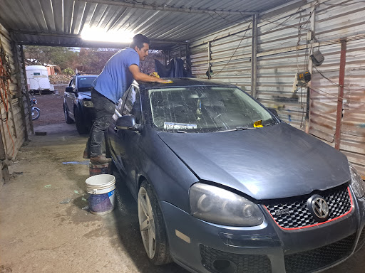 Taller los almada