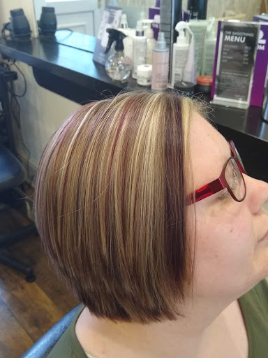 H Boutique Hair & Beauty - Thumbnail