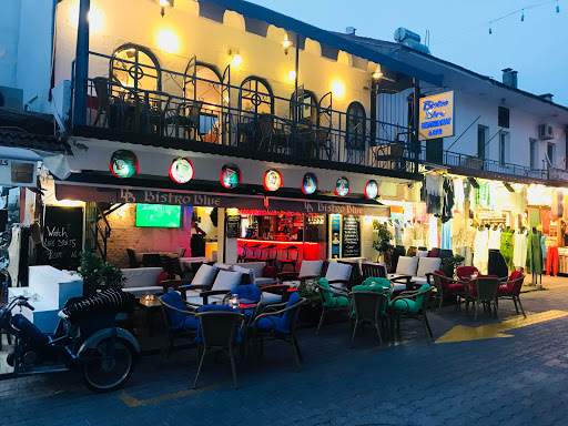 Bistro Blue