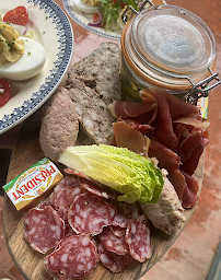 Photo n°13 de Le Verger du Fruit Défendu à Rueil-Malmaison (Salon de thé)