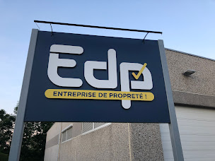 Photo n°18 de EDP GRAND LILLE à Hem (Entreprise de nettoyage de vitres)