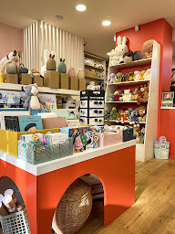 Photo n°3 de Boutique L'Armoire de Bébé - Paris 17 à Paris (Magasin de jouets)