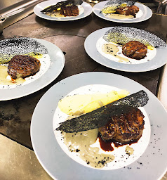 Photo n°10 de | Daytrip| chauffeur privé |private vtc driver & chef | à Nice (Cours de cuisine)