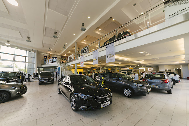 Opel WARO Bielsko-Biała - Sprzedawca samochodów
