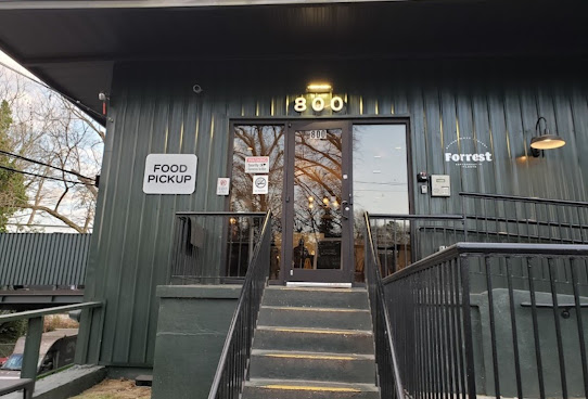 Auntie Vee's Kitchen by null