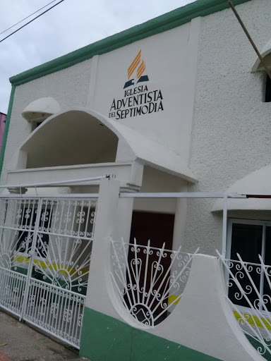 Iglesia Adventista "Central Plan De Ayala"