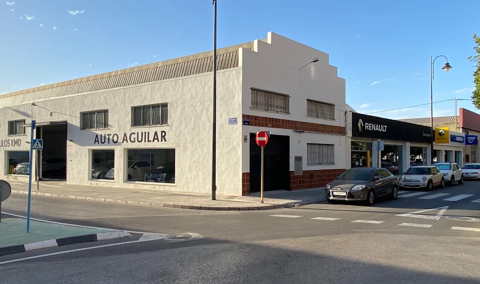 Renault Auto Aguilar photo