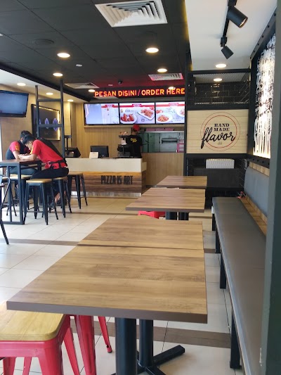 photo of Pizza Hut, USJ 9