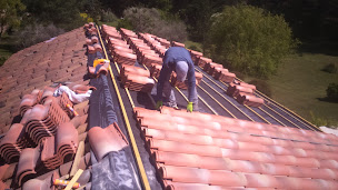 Photo n°33 de Sud Toiture et Construction à Marseille (Entrepreneur spécialisé dans l'isolation)