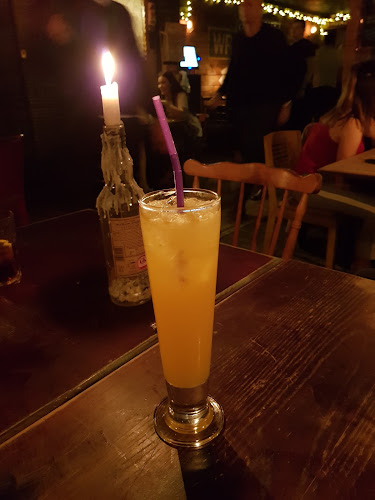 rootsrumshack.com