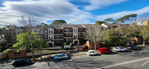 Randwick Club - Thumbnail